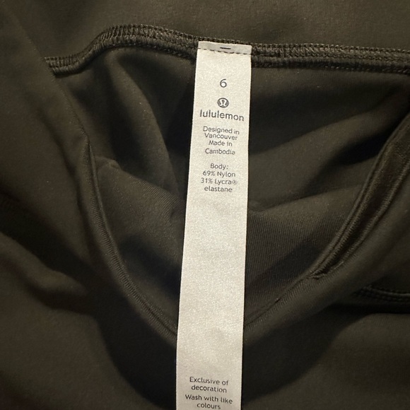 lululemon🍋Wunder Under CropIII Full-onLuxstreme Dark OliveLeggings Size 6 - Picture 11 of 11